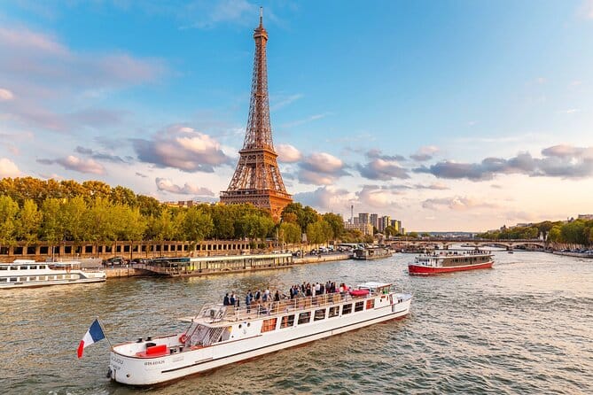 Why Paris Is the Most Visited City in the World